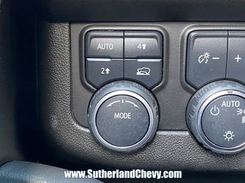 Used 2023 Chevrolet Tahoe LT w/ Luxury Package AWD/4WD image 26
