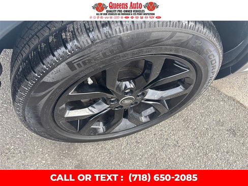 Used 2017 Land Rover Discovery Sport HSE image 31