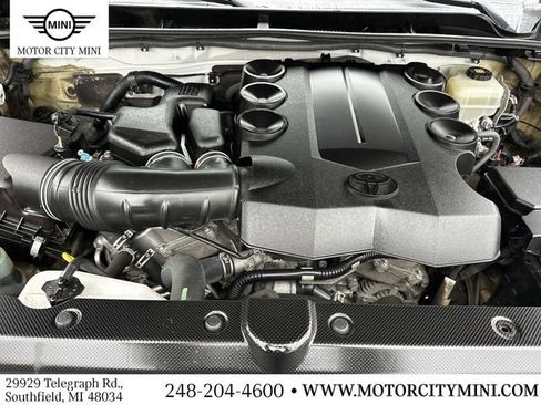 Used 2018 Toyota 4Runner TRD Off-Road Premium w/ TRD Performance Package image 14