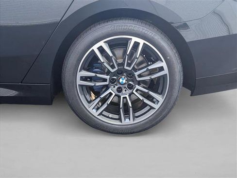 New 2027 BMW 530i xDrive w/ M Sport Package AWD/4WD image 7