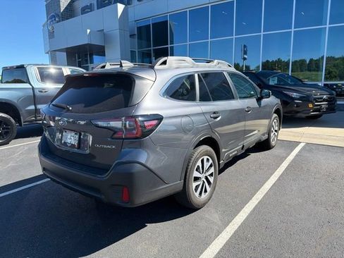 Used 2020 Subaru Outback Premium AWD/4WD image 6
