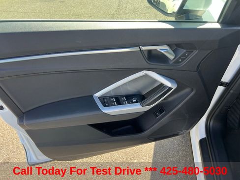 Used 2021 Audi Q3 2.0T Premium AWD/4WD image 18