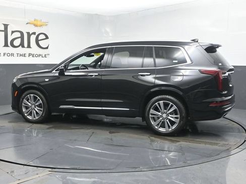 Used 2025 Cadillac XT6 Premium Luxury FWD image 55