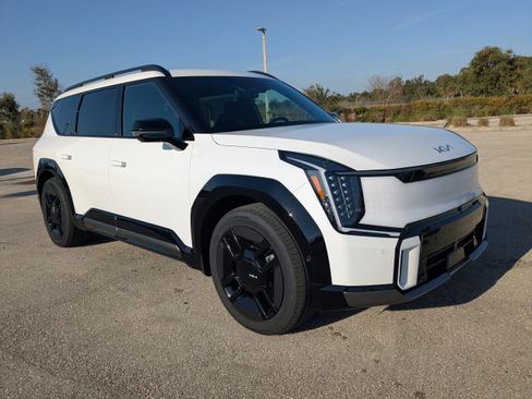 New 2026 Kia EV9 GT-Line image 36