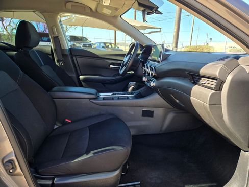 Used 2023 Nissan Sentra SV w/ All-Weather Package image 28