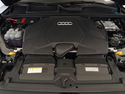 New 2026 Audi Q7 3.0T Premium Plus AWD/4WD image 12
