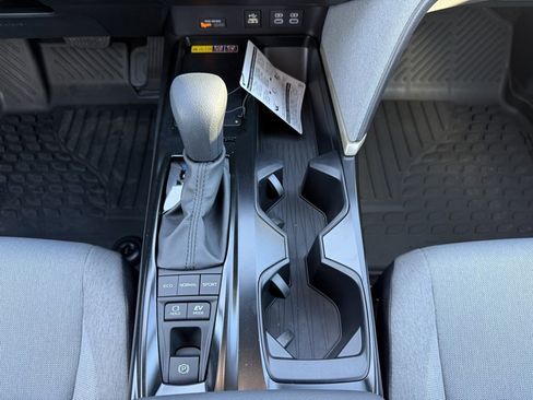 New 2025 Toyota Camry LE image 18