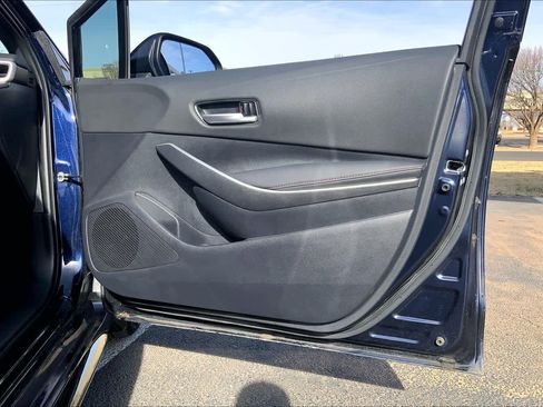 Used 2025 Toyota Corolla SE image 22