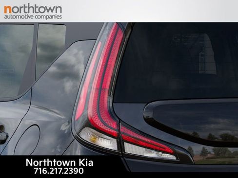 New 2025 Kia Soul LX w/ LX Technology Package image 12