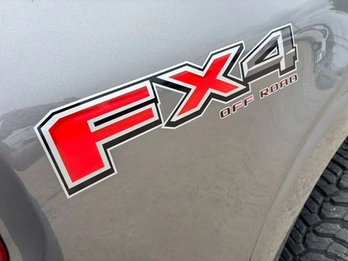 Used 2021 Ford F150 Lariat AWD/4WD image 11