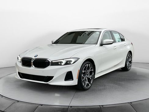 New 2026 BMW 330i Sedan w/ Convenience Package image 3