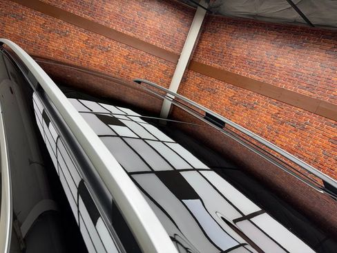 Certified 2025 Mercedes-Benz GLS 450 4MATIC image 28