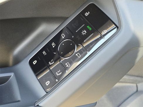 New 2025 Audi Q5 Premium image 29