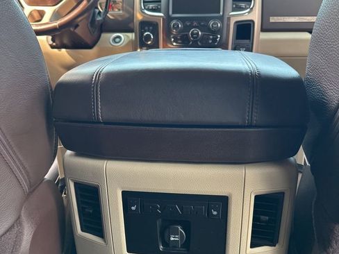 Used 2015 RAM 3500 Laramie Longhorn image 15