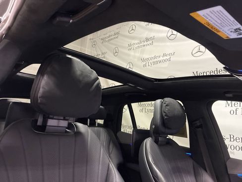 Used 2023 Mercedes-Benz EQS 580 4MATIC SUV image 22