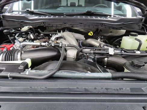 Used 2025 Ford F250 Lariat w/ Lariat Ultimate Package image 38