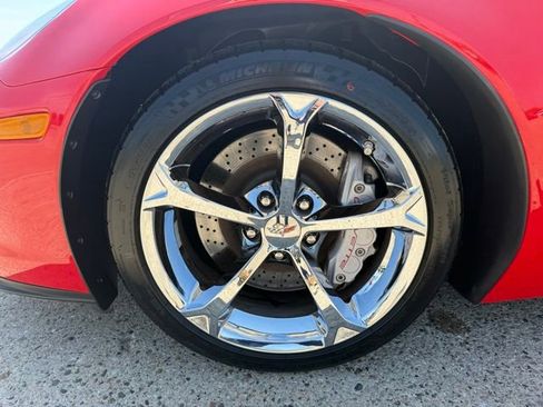 Used 2013 Chevrolet Corvette Grand Sport w/ 3LT Preferred Equipment Group RWD image 9