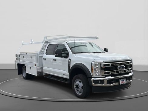New 2026 Ford F550 2WD Crew Cab image 3