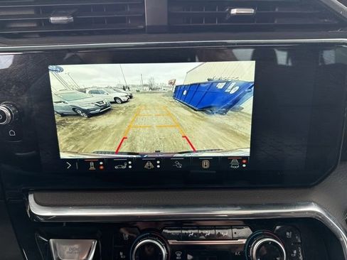 Used 2024 GMC Sierra 2500 Denali w/ Technology Package image 13