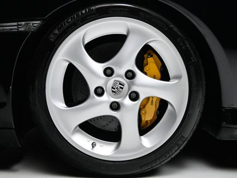 Used 2003 Porsche 911 GT2 RWD image 4