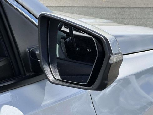 Used 2024 GMC Terrain Denali w/ Denali Premium Package image 6