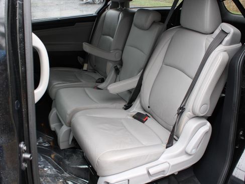Used 2020 Honda Odyssey EX-L image 18