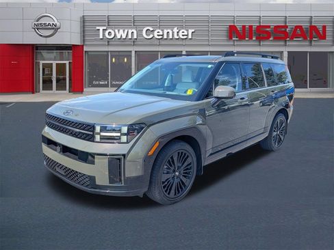 Used 2025 Hyundai Santa Fe Calligraphy AWD/4WD image 3