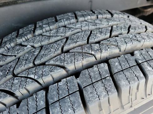 Used 2015 Chevrolet Colorado Z71 image 30