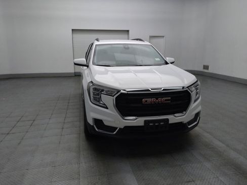 Used 2022 GMC Terrain SLE w/ Driver Convenience Package FWD image 14