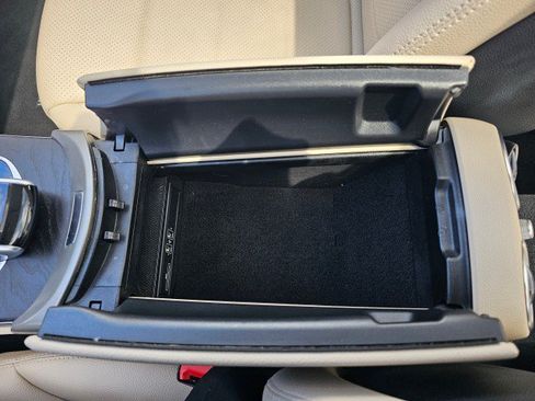Used 2016 Mercedes-Benz C 300 Sedan image 37