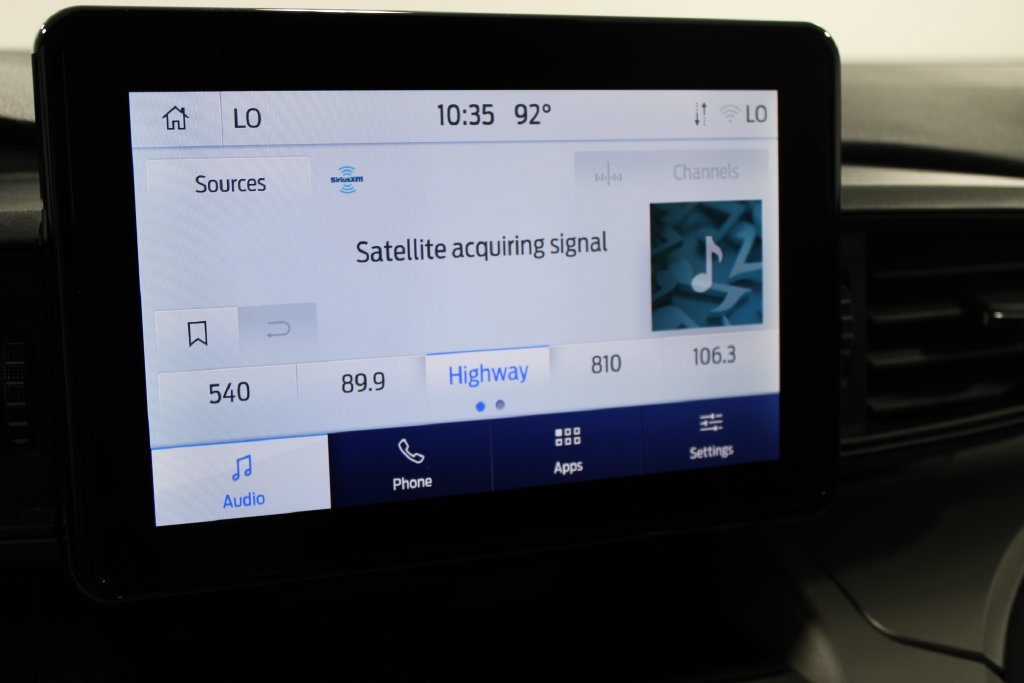 Used 2024 Ford Explorer XLT RWD image 50