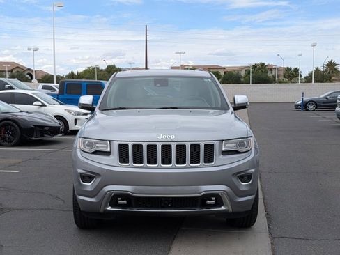 Used 2015 Jeep Grand Cherokee Overland w/ Advanced Technology Group image 2