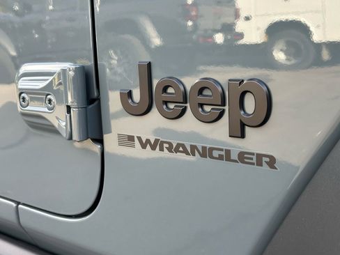 New 2026 Jeep Wrangler Willys AWD/4WD image 36