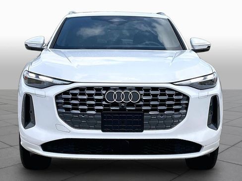 Used 2025 Audi Q5 Premium w/ Convenience Package AWD/4WD image 4