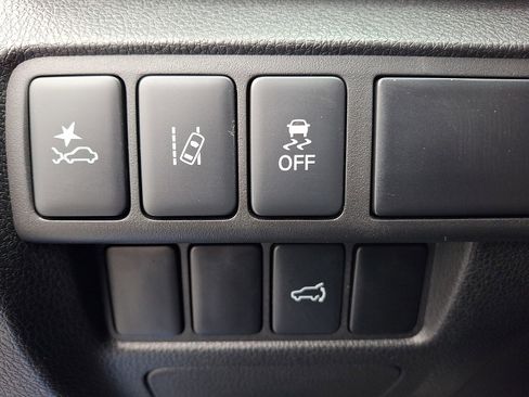 Used 2024 Mitsubishi Eclipse Cross SEL image 25