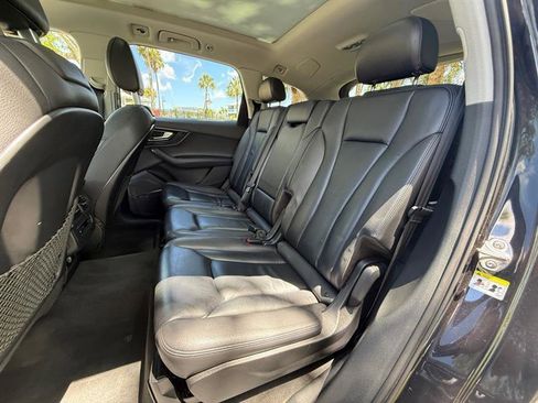 Used 2018 Audi Q7 3.0T Premium Plus w/ Premium Plus Package AWD/4WD image 13