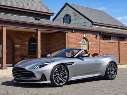 Used 2024 Aston Martin DB12 Convertible