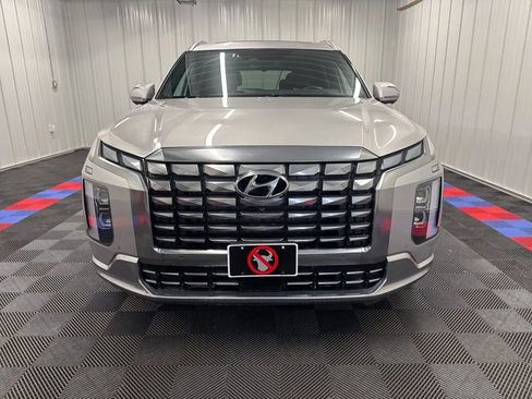 Used 2024 Hyundai Palisade Calligraphy image 8
