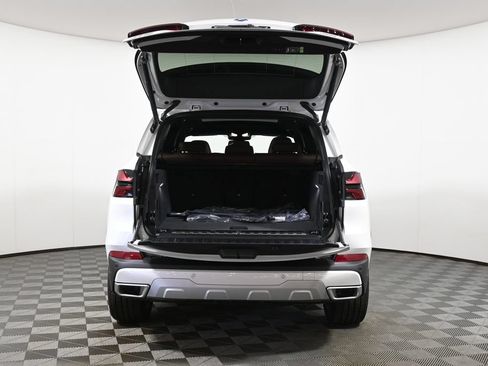 Used 2026 BMW X5 xDrive50e AWD/4WD image 34