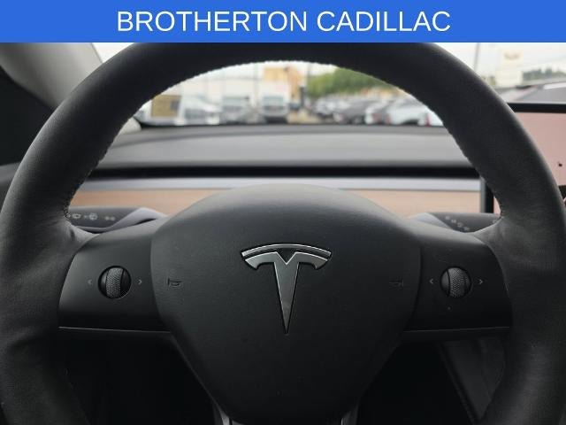 Used 2022 Tesla Model Y Long Range AWD/4WD image 11