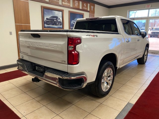 Used 2021 Chevrolet Silverado 1500 LTZ w/ Safety Package II AWD/4WD image 2