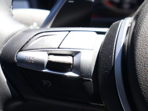 Used 2014 BMW 550i xDrive Sedan image 18