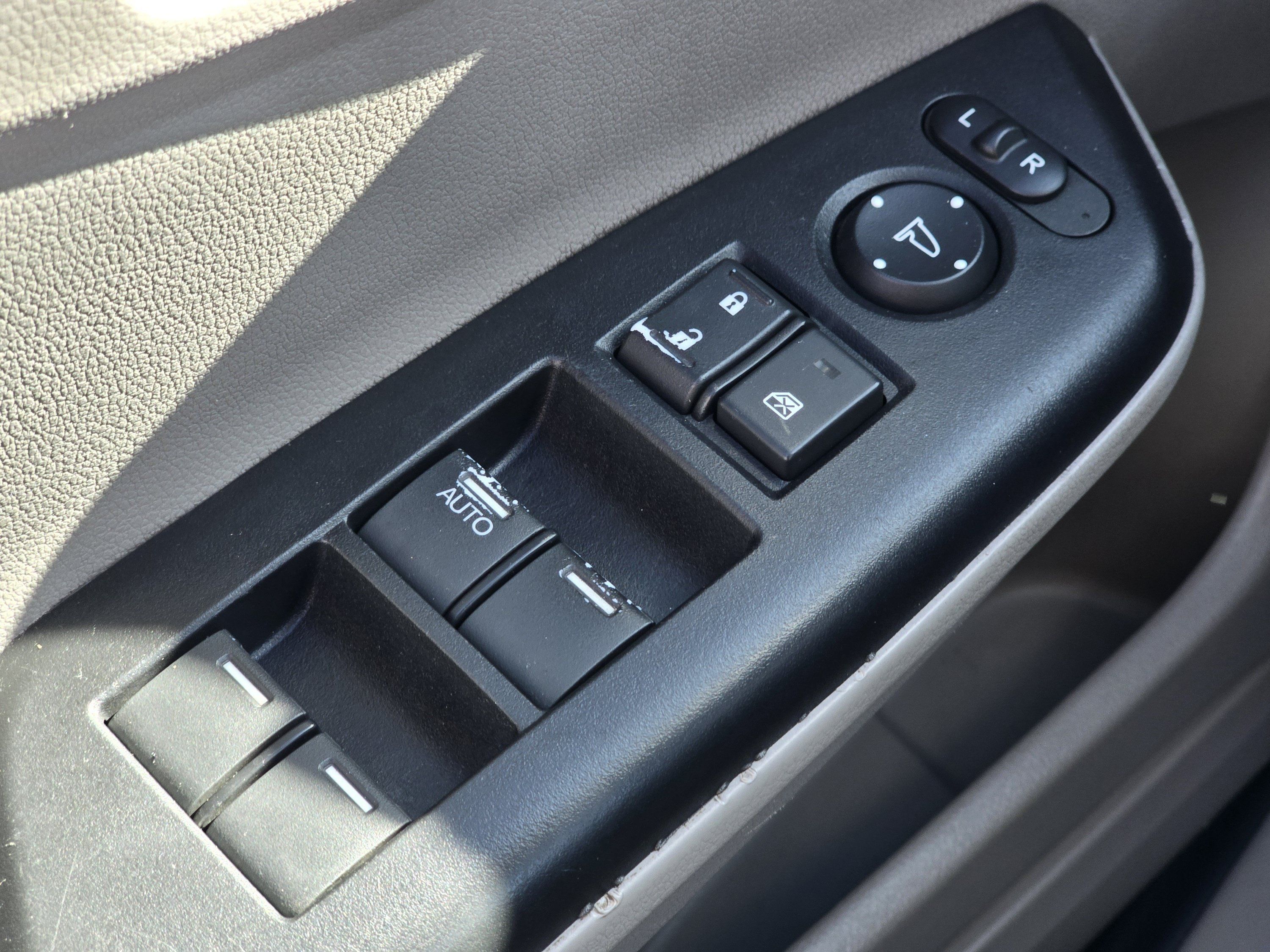Used 2012 Honda Civic EX image 18