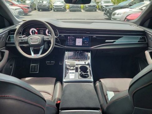 Used 2025 Audi RS Q8 performance image 2