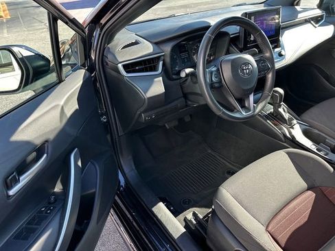 Certified 2024 Toyota Corolla SE image 9