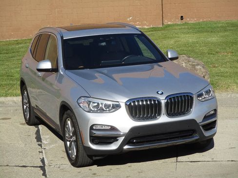 Used 2019 BMW X3 xDrive30i w/ Convenience Package AWD/4WD image 10