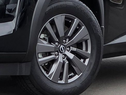 Used 2024 Nissan Pathfinder S image 8