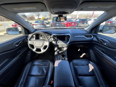 Used 2018 GMC Acadia SLT image 13