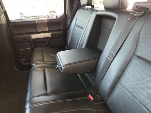 Used 2018 Ford F350 Lariat w/ Lariat Ultimate Package AWD/4WD image 35