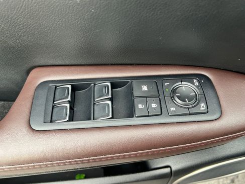 Used 2017 Lexus RX 350 AWD image 13